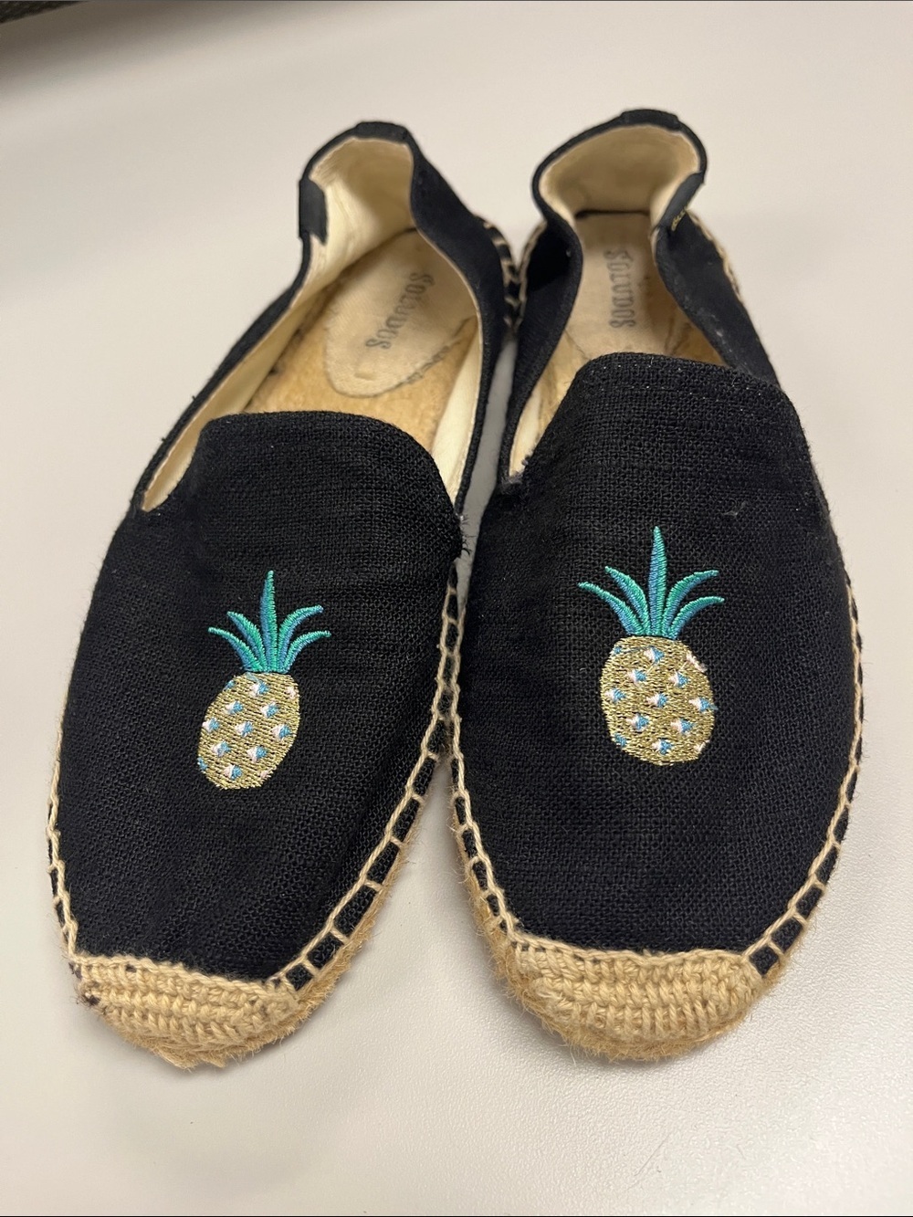Soludos Black Espadrilles with Pineapple Embroidery Size 8